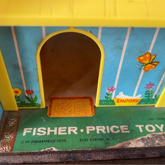 Vintage Fisher-Price 1969 Play Family House❤️🏡 - Picture 10 of 12